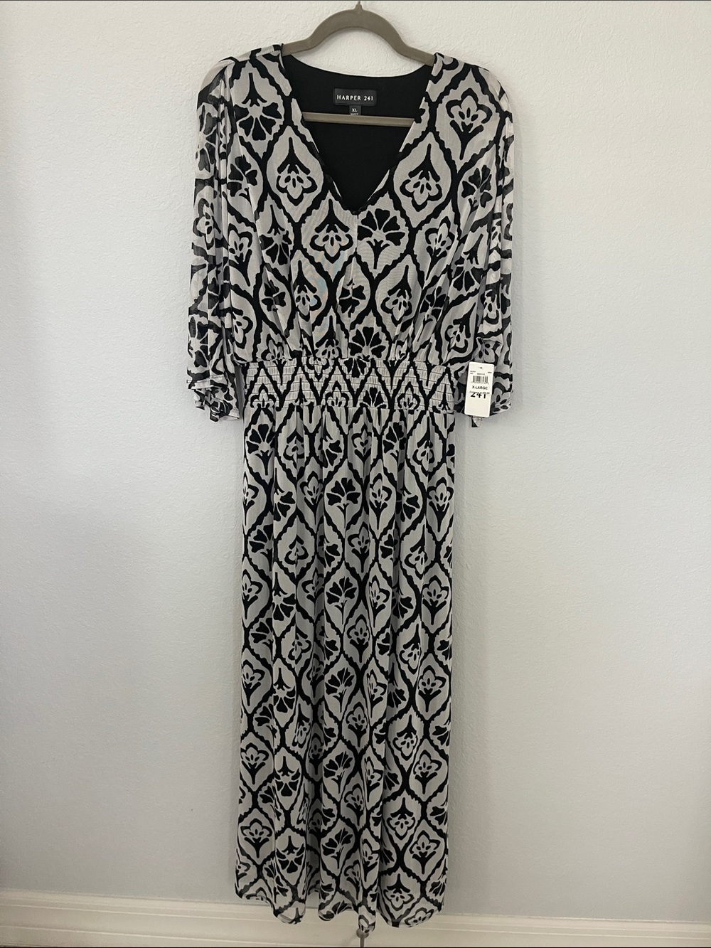 Harper 241 XL Maxi Dress Black White Medallion Print 3/4 Sleeve NWT